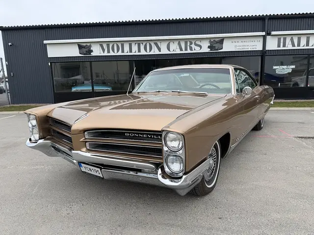 Pontiac Bonneville 2-dörrars Hardtop 6.4 V8