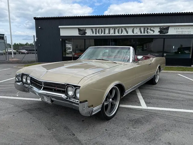 Oldsmobile Delta 88 Convertible 7.0 0kr insats 3516kr/mån