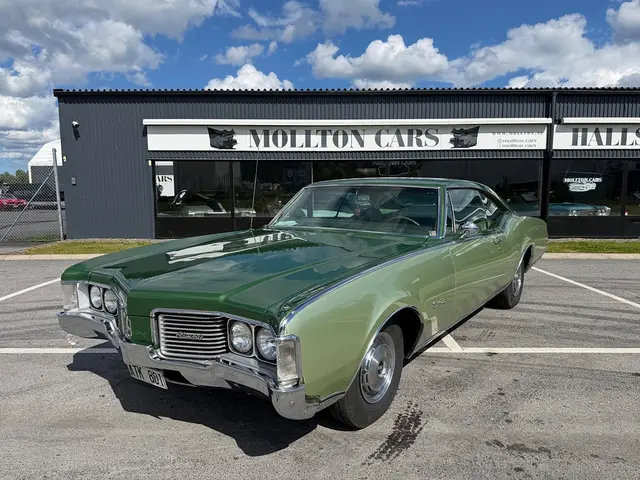 Oldsmobile Delmont 88 Holiday Coupé 7.5 V8 0kr insats 2182kr/mån